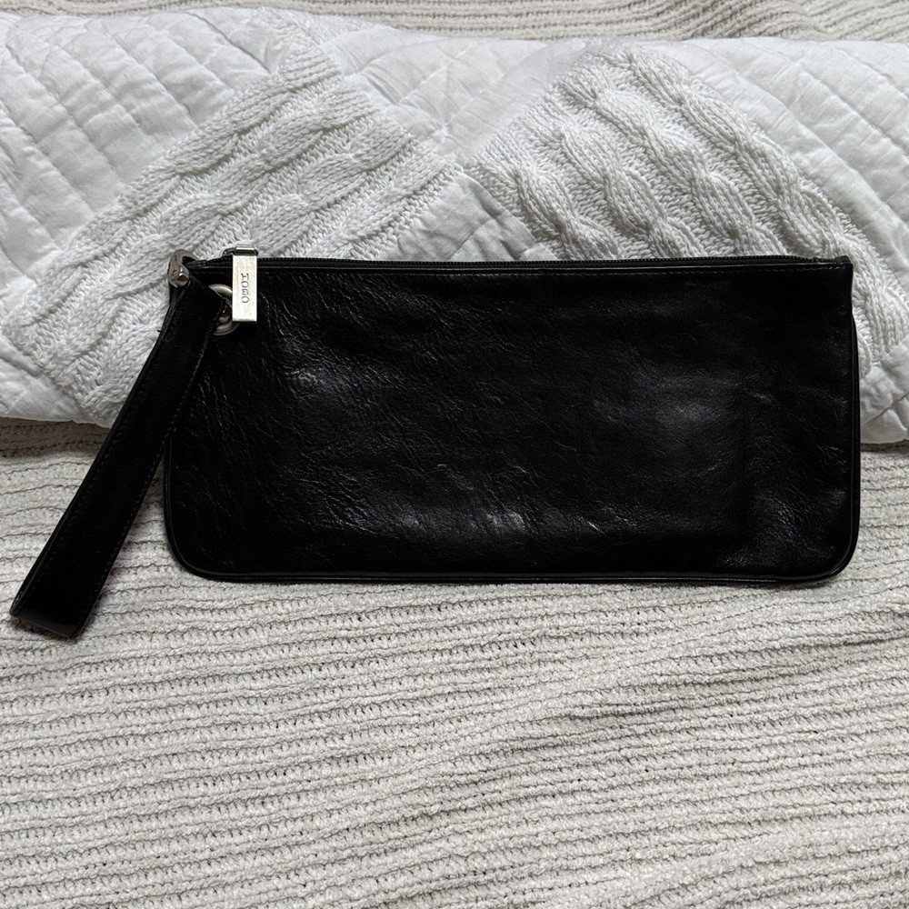 Hobo Vida Black Leather Wristlet - Picture 12 of 12